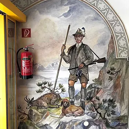 Zum Gamsjaeger Hotell Mossna