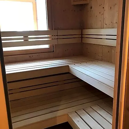 Zum Gamsjaeger Hotell Mossna